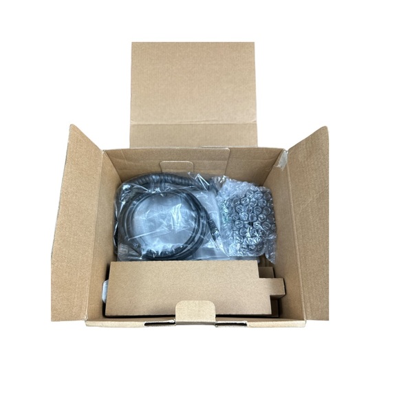 Yealink SIP-T21P E2 Enterprise IP Phone Office Business Home Phone - Picture 4 of 7